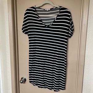 T-shirt dress, black and white stripes